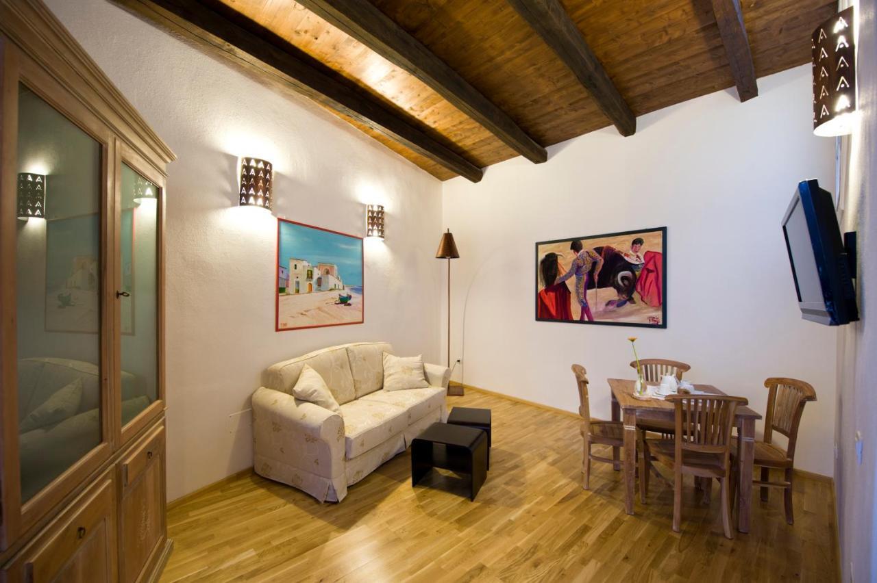 Castelletto Suites Cagliari Zimmer foto
